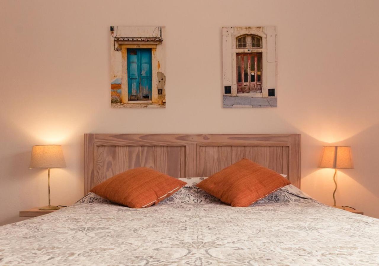 Entrecolinas Bed & Breakfast Paderne  Bagian luar foto